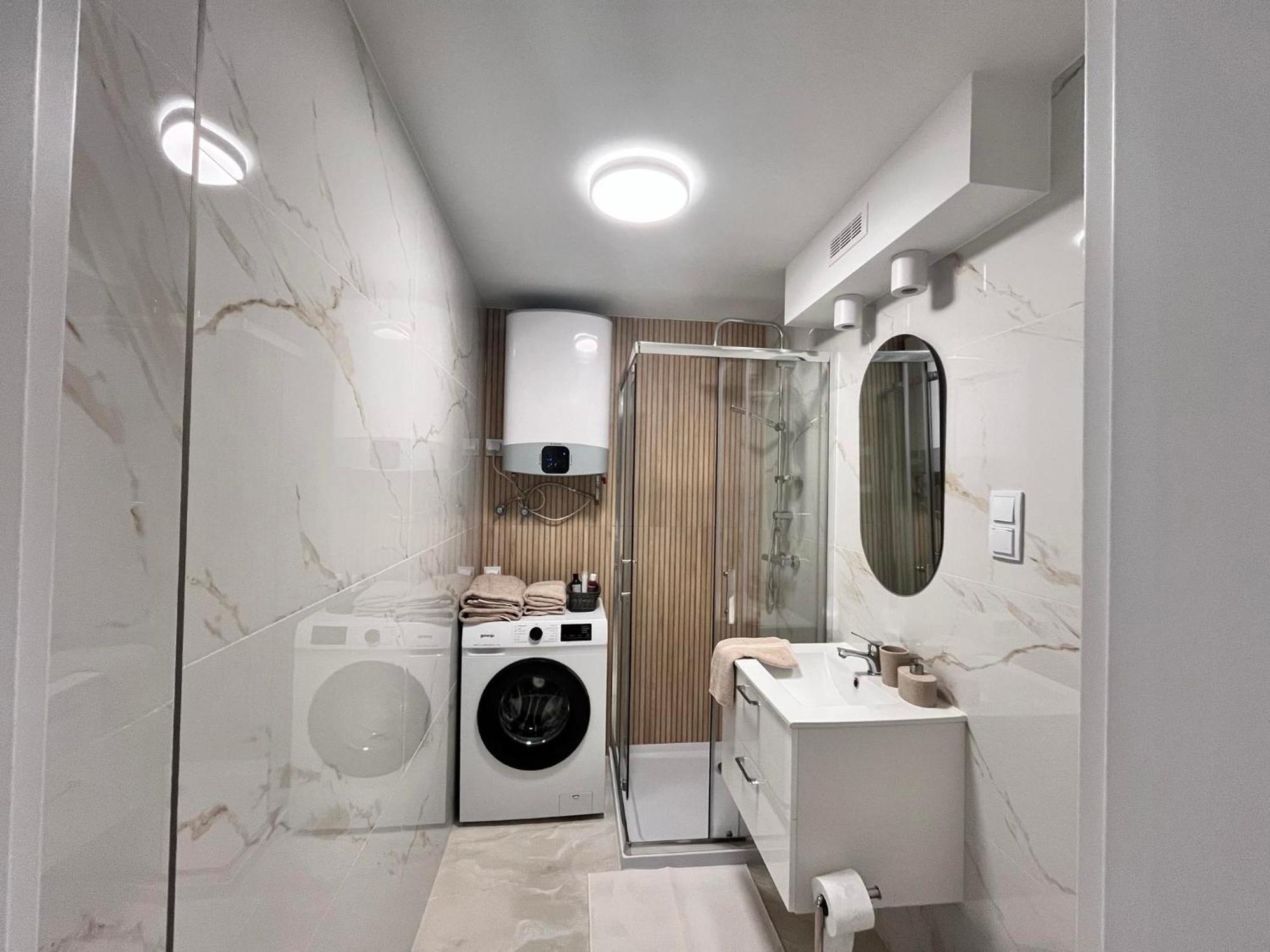 Prestige Apartment Bohaterow Warszawy Kielce Luaran gambar