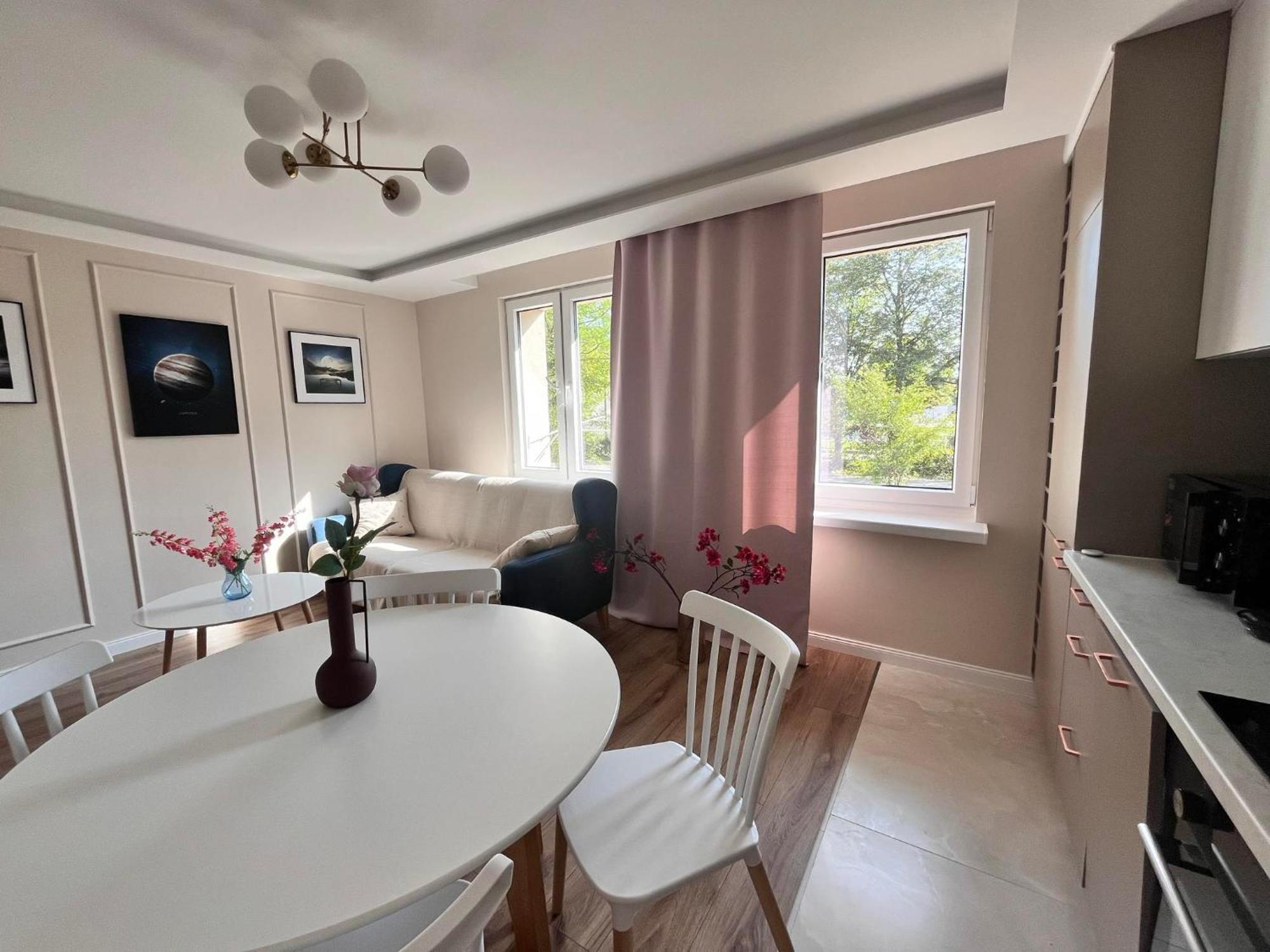 Prestige Apartment Bohaterow Warszawy Kielce Luaran gambar